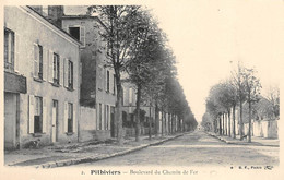 Pithiviers            45      Boulevard Du Chemin De Fer      (voir Scan) - Otros & Sin Clasificación