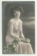 DONNA IN POSA -  FOTOGRAFICA D'EPOCA 1913  - NV  FP - Women