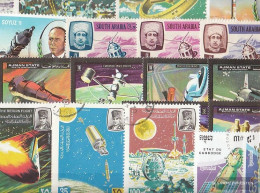 Motives 200 Different Space And Missile Stamps - Collections