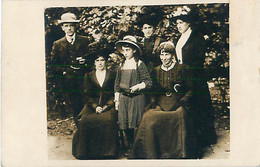 Cpa Carte Photo Postée D' AUBETERRE SUR DRONNE 16 - Famille Endimanchée - Europe