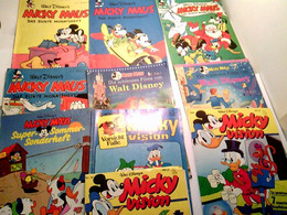 Konvolut Bestehend Aus 10 Heften, Zum Thema: Walt Disneys Micky Maus. Das Bunte Monatsheft / Micky Vision - Autres & Non Classés