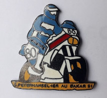 TT37 Pin's MOTO DAKAR 91 Vainqueur PETERHANSEL Qualité Egf Numéroté Signé Privilége Paris Achat Immédiat - Motos