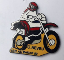 TT38 Pin's MOTO DAKAR 82 HONDA Vainqueur C NEVEU Qualité Egf Numéroté Signé Privilége Paris Achat Immédiat - Motos