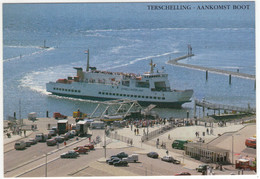 Terschelling - Aankomst Boot ( Veerboot 'Schellingerland' Ferry) - (Wadden, Nederland / Holland) - TEG 4 - Auto's/Trucks - Terschelling