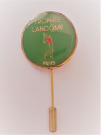 NO PINS  EPINGLETTE GOLF ET GOLFEUR Trophée Lancôme PARIS   / 33NAT - Golf