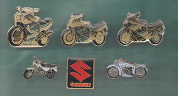 PINS PIN'S MOTO 1263 SUZUKI RV90 VANVAN MOTO 2 VICIONZ  LOT 6 PINS - Motos