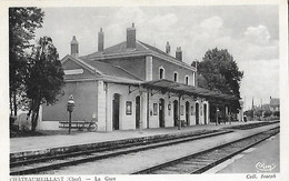 18 Cher - CPA - CHATEAUMEILLANT - La Gare - Voies - - Châteaumeillant