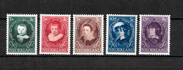 LOTE 2231  ///  HOLANDA   YVERT Nº: 644/648 **MNH   CATALG/COTE: 22,50 ¡¡¡ OFERTA - LIQUIDATION - JE LIQUIDE !!! - Unused Stamps
