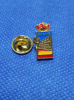 Official Badge Pin Spain Volleyball Federation Association - Pallavolo