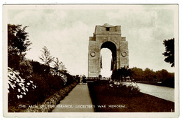 Ref 1517 - Early Real Photo Postcard - The Arch Of Memorial - Leicester War Memorial - Leicester