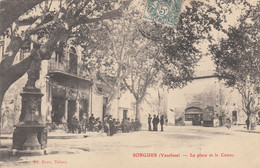 84 - SORGUES - VAUCLUSE - LA PLACE ET LE CASINO - ANIMEE - VOIR 2 SCANS - Sorgues