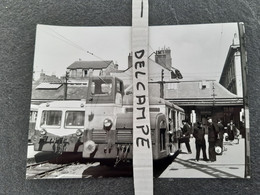 SNCF : Photo Originale J BAZIN 10 X 15 Cm : autorail FNC à TOURS (37) Le 04/06/1955 - Trenes