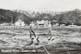 Cartolina - Marina Di Massa - Spiaggia E Alpi Apuane - 1962 - Massa