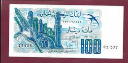 010222 - Billet BANQUE CENTRALE D'ALGERIE Cent 100 Dinars 01-11 1981 - Plis - Hirondelle - Algerije