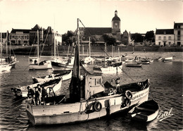 Piriac Sur Mer * La Ville Et Le Port * Bateau De Pêche Et Pêcheurs - Piriac Sur Mer