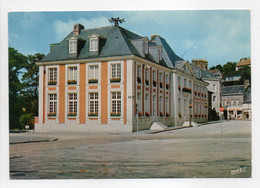 - CPM DARNÉTAL (76) - La Place De L'Hôtel-de-Ville 1980 - Editions KETTLER - - Darnétal