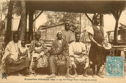 Orléans * Exposition De 1905 * Au Village Noir * Un Groupe De Griots * Ethnic Ethnie - Orleans