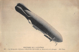 CPA AVIATION HISTOIRE DE L'AVIATION LE DIRIGEABLE MILITAIRE COLONEL RENARD EN MANOEUVRE DE PLONGEE - Airships