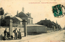 La Chapelle St Luc * La Rue Principale * école Des Filles * Villageois - Autres & Non Classés