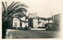 ALPES MARITIMES  BIOT Un Coin De La Place - Biot