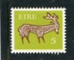 IRELAND/EIRE - 1971 5p  STAG  WMK E  MINT - Unused Stamps
