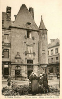 Pontivy * Place Du Martray * Coiffe Coiffes Marché - Pontivy