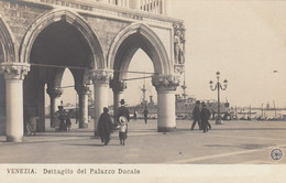 VENEZIA-DETTAGLIO DEL PALAZZO DUCALE- CARTOLINA VERA FOTOGRAFIA( NPG)-NON VIAGGIATA 1900-1904 - Venezia (Venice)