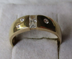 Massiver 585er Gold Damenring Mit 5 Weißen Steinen (124693) - Ring