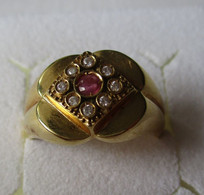 Eleganter 750er Gold Damenring Mit 8 Kleinen Diamanten Und Rubin (125958) - Ring