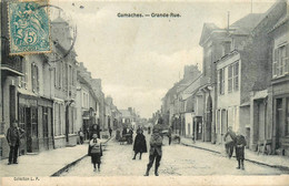 Gamaches * La Grande Rue Du Village * Bourrelier * Villageois - Andere & Zonder Classificatie