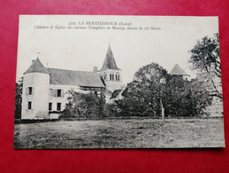 LA BERTHENOUX. Château Et église Des Anciens Templiers De Massay, Datant Du 11 ème Siècle. TBE. - Other Municipalities