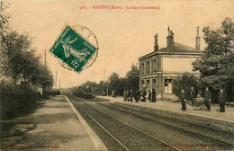 Bourth * Intérieure De La Gare Du Village * Arrivée Du Train * Ligne Chemin De Fer - Sonstige & Ohne Zuordnung