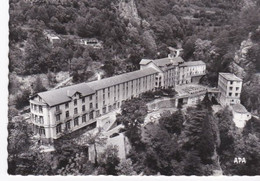 Belle Cpsm Dentelée Grand Format. Le Grand Hôtel Thermal De La Presle Les Bains, Pyrénées Orientales - Alberghi & Ristoranti