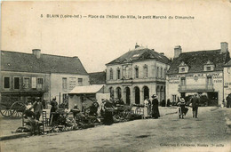 Blain * La Place De L'hôtel De Ville * Le Petit Marché Du Dimanche * Hôtel Gerbe De Blé LAUNAY * Cachet 91ème Régiment - Blain