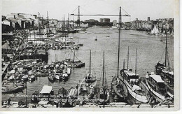 Carte Postale - Semi Moderne Dpt N°13 BOUCHES DU RHONE - Ecrite Et Datée De 1944 - MARSEILLE - Le Vieux Port Et Le... - Vieux Port, Saint Victor, Le Panier