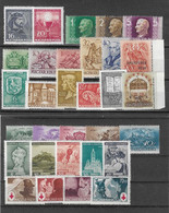 Ungarn - Selt./ungebr. Lot Diverser Serien Aus 1936/44! - Unused Stamps
