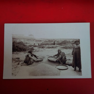 CARTE PHOTO VANNEUSES LIEU A IDENTIFIER MAGHREB - Da Identificare