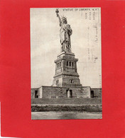 ETATS-UNIS----NEW YORK CITY----STATUE OF LIBERTY---voir 2 Scans - Statue Of Liberty