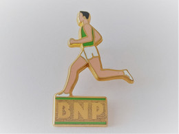 PINS  Sports ATHLETISME COURSE A PIEDS BNP   / 33NAT - Leichtathletik
