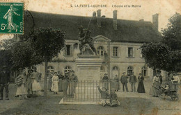 La Ferté Loupière * 1907 * Place , école Et Mairie Du Village - Sonstige & Ohne Zuordnung