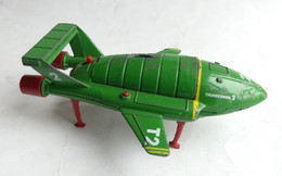 Thunderbirds Matchbox 1992 Vaisseau Thunderbird 2 Vintage Collector (3) POUR PIECES - Autres & Non Classés