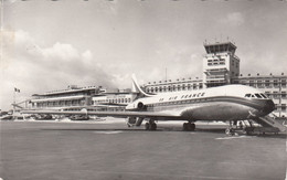 06 - NICE - ALPES MARITIMES - AEROPORT  " LA CARAVELLE "- VOIR DEUX SCANS - Transport (air) - Airport