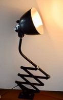 Rare Helo Leuchten - Scissor Lamp - Industrial - Acier, Aluminium Et Tôle Peinte Noire -1960's - - Lighting & Lampshades