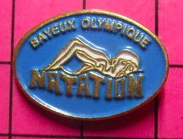 710c Pin's Pins / Beau Et Rare / THEME : SPORTS / BAYEUX OLYMPIQUE CLUB NATATION - Natation