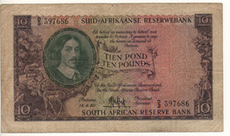 SOUTH AFRICA 10 Pounds  P99  Dated  14.9.1955   ( Bartholomeus Vermuyden + Conveyors At Back ) - Afrique Du Sud