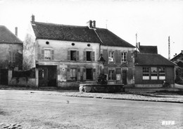 02 Chezy En Orxois  La Mairie  L'ecole - Autres & Non Classés