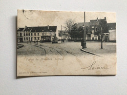 Carte Postale Ancienne (1906) Forest-lez-Bruxelles La Place - Forest - Vorst