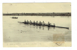 LES REGATES Un Huit - Aviron