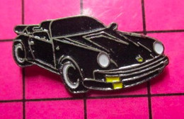 613F Pin's Pins / Beau Et Rare / THEME : AUTOMOBILES /  PETITE PORSCHE NOIRE ATLAS - Porsche