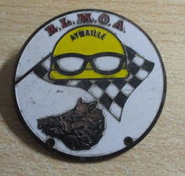 DIV222 Pas Pin's Mais BROCHE / Grande Broche Env 5 Cm  RALLYE AUTO ARDENNES SANGLIER ELMOA AYMAVILLE - Autorennen - F1